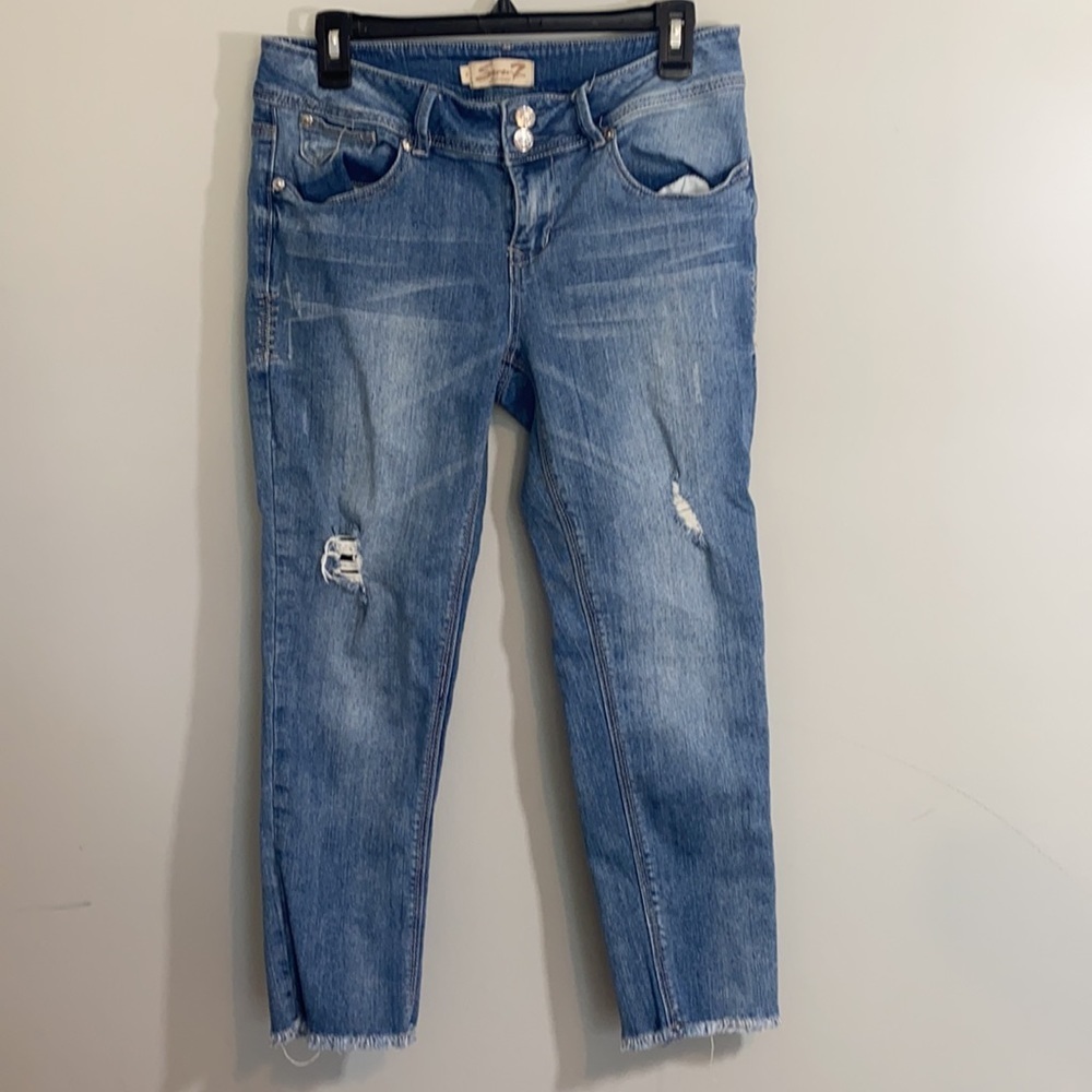 Seven7 Mid Rise Distressed Cropped Jeans - Picture 1 of 7